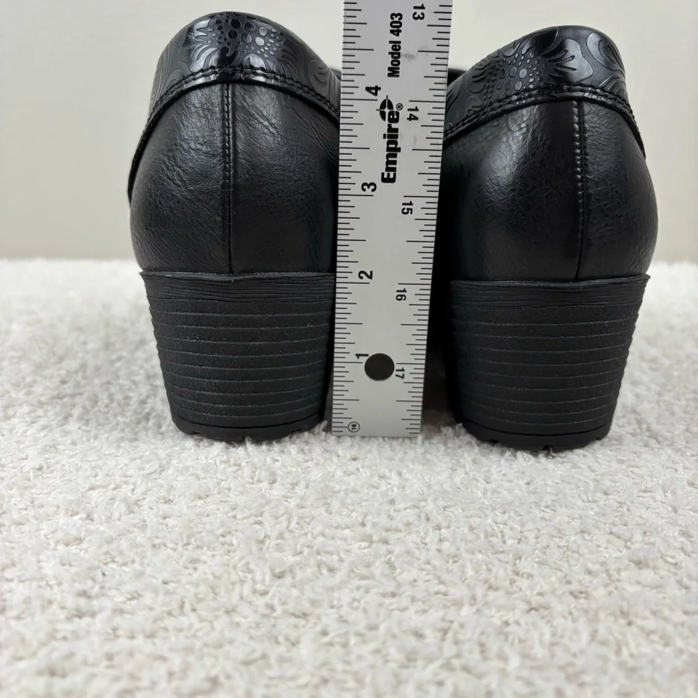 B.O.C. Ankle Booties Womens 10M Black Rosemela Shootie Embossed Upper Block Heel